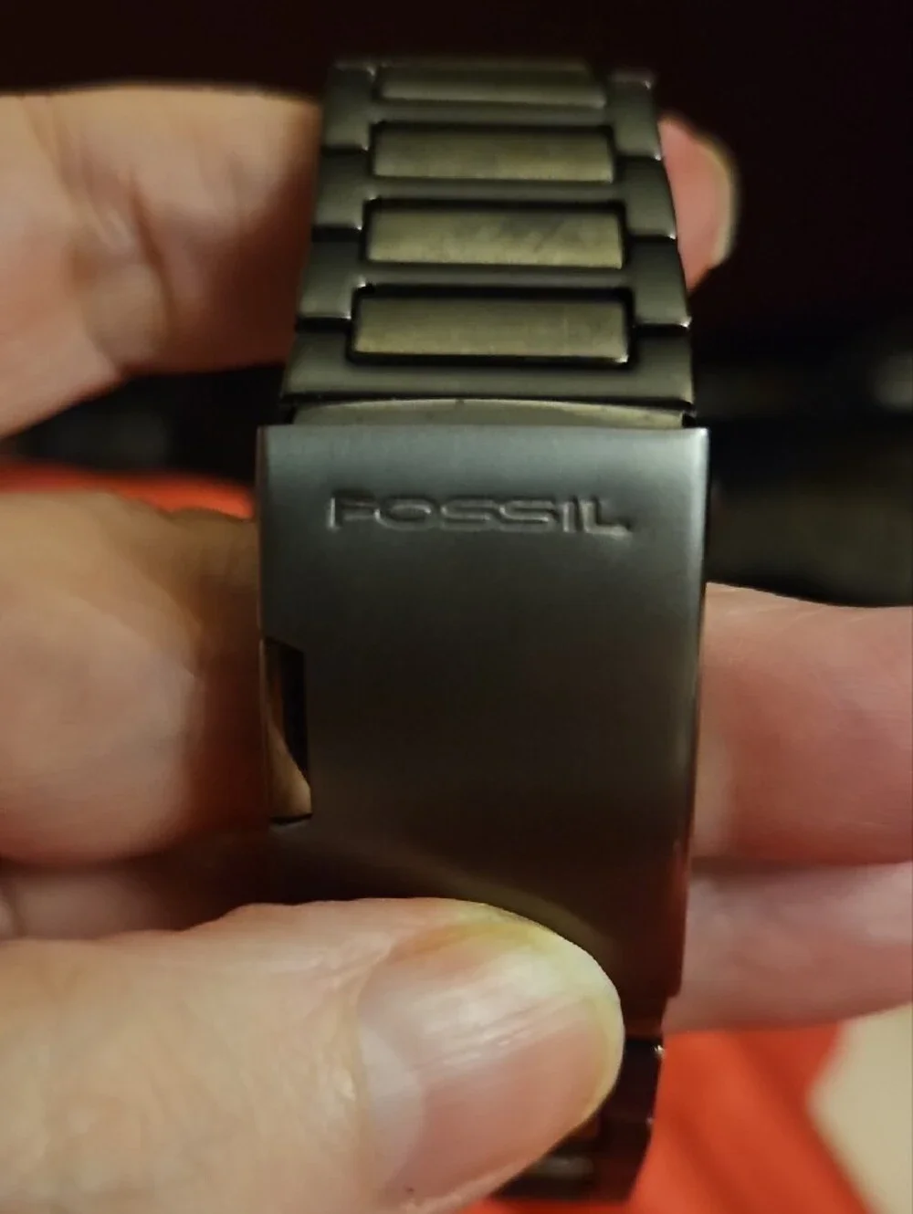 Fossil bold black